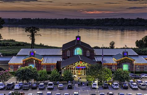 Lady luck casino de pequeno almoço vicksburg ms